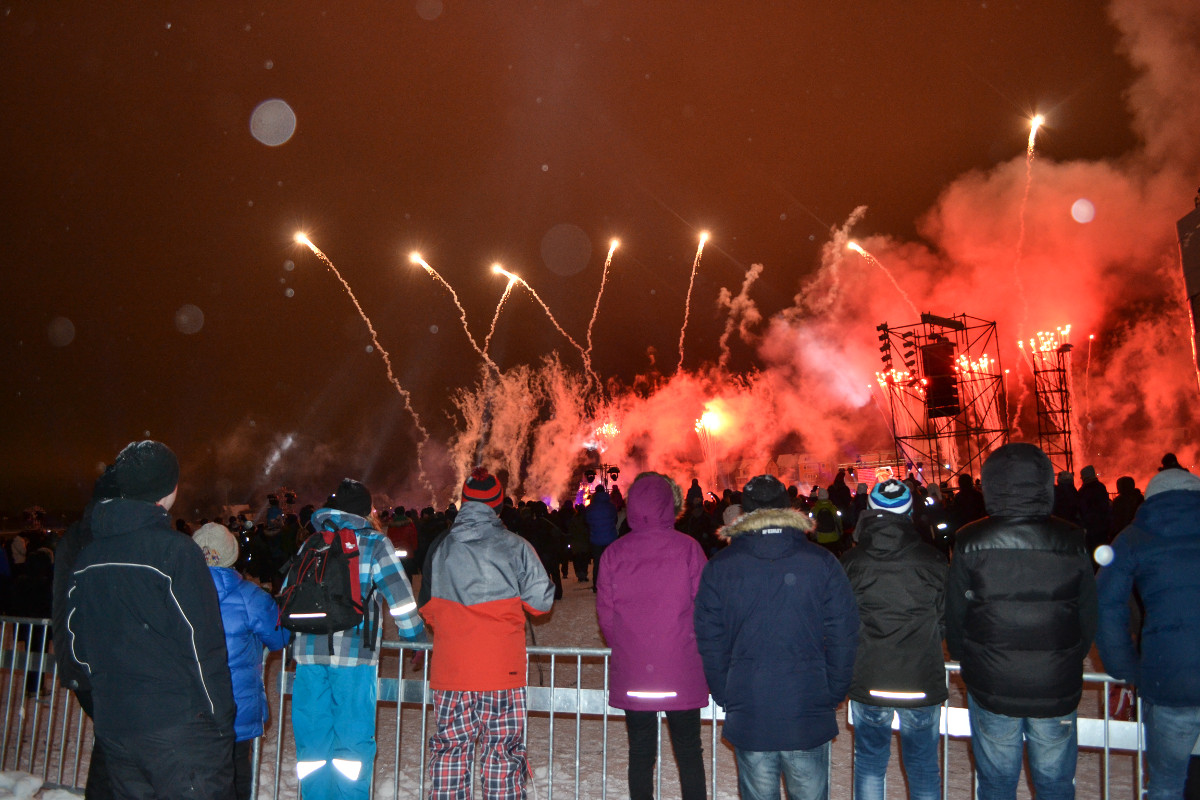 Last Year in Umeå: Neon Lights, Fireworks, and Snowflakes Last Year in Umeå: Neon Lights, Fireworks, and Snowflakes